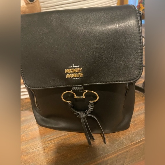 DISNEY MICKEY MOUSE BACKPACK PURSE NOVELTY WITH THE OPTION TO REVEAL MICKEY 🖤🤍 - Picture 6 of 14